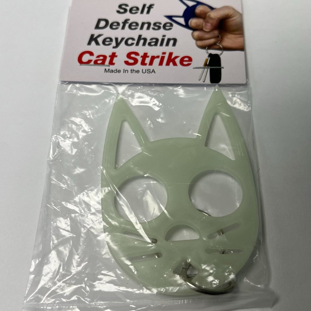 Cat Strike - Self protection keychain - Glow in the dark keychain